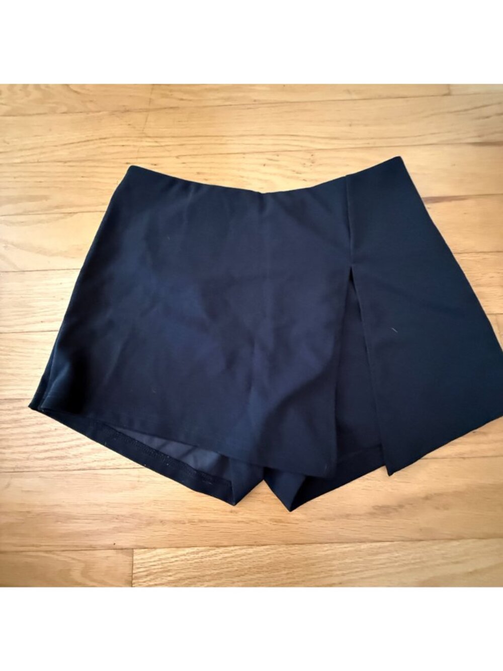 Shein Women's Large Black Split Hem Casual Skort Shorts